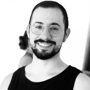 Caio Vaz Makeup